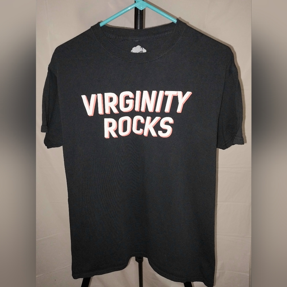Danny Duncan virginity rocks t-shirt size Medium black